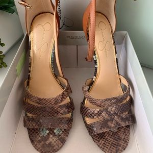 Jessica Simpson NIB Sandals